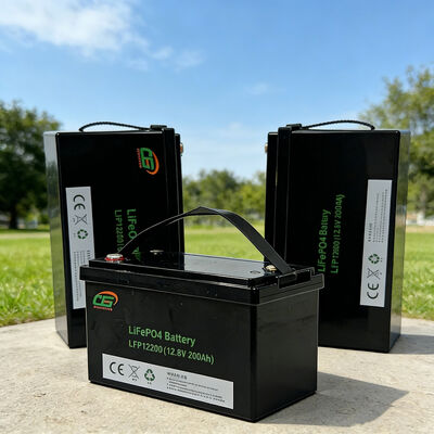 LiFePO4 batterij met hoge capaciteit 12.8v 25.6v 200ah 8000 cyclusduur met intelligent BMS voor zonne-opslag/boot/RV